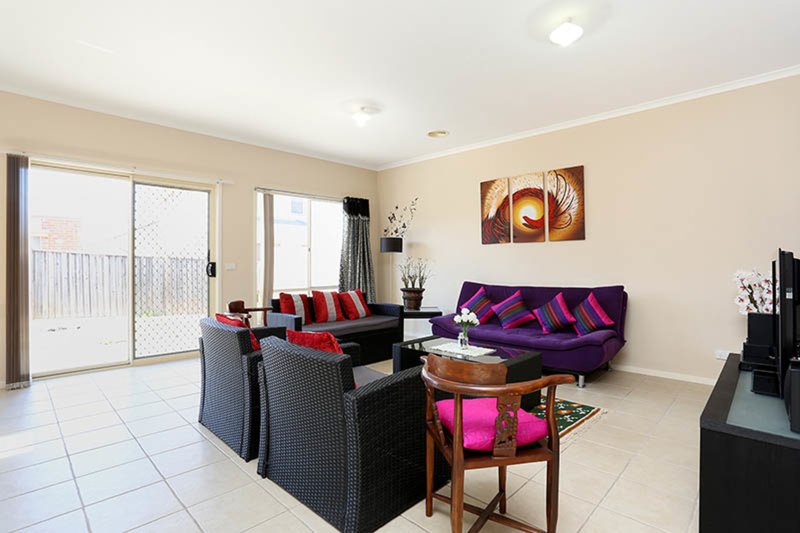 Photo - 23 Northstead Way, Craigieburn VIC 3064 - Image 6