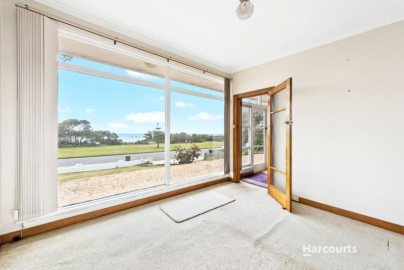 Photo - 23 Old Bass Highway, Wynyard TAS 7325 - Image 9