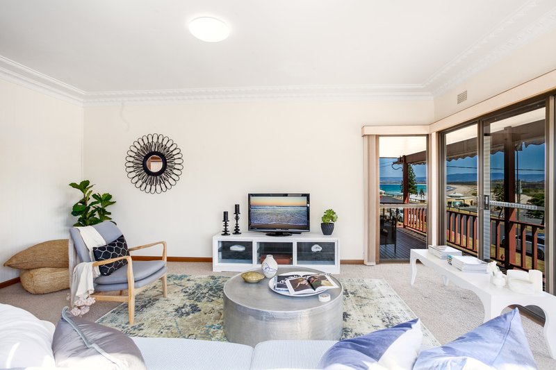 Photo - 23 Olympic Boulevard, Port Kembla NSW 2505 - Image 4