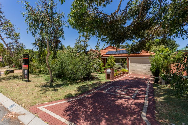 Photo - 23 Ommanney Street, Hamilton Hill WA 6163 - Image 2