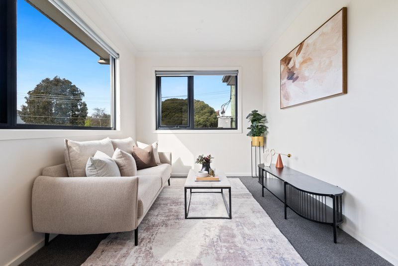 Photo - 23 Ophir Road, Mount Waverley VIC 3149 - Image 8