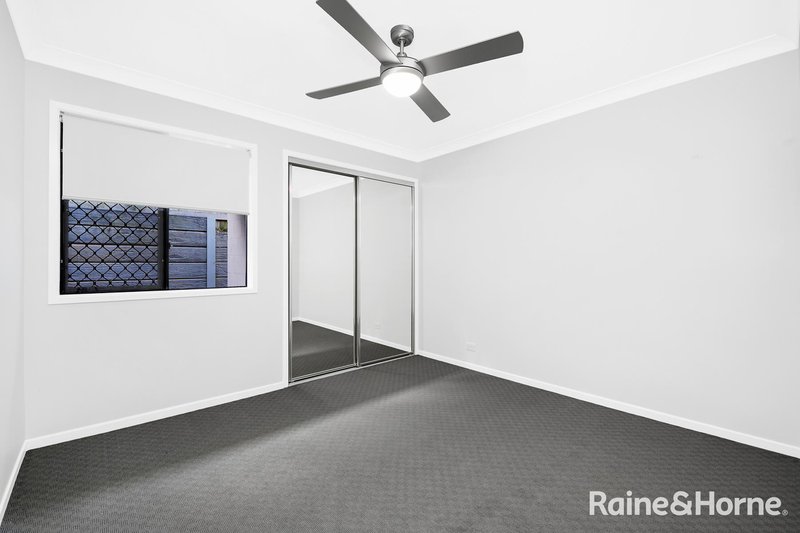 Photo - 2/3 Ostria Crt , Griffin QLD 4503 - Image 8