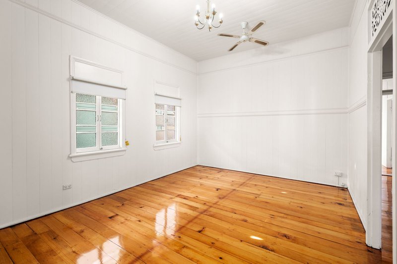 Photo - 23 Overend Street, East Brisbane QLD 4169 - Image 5