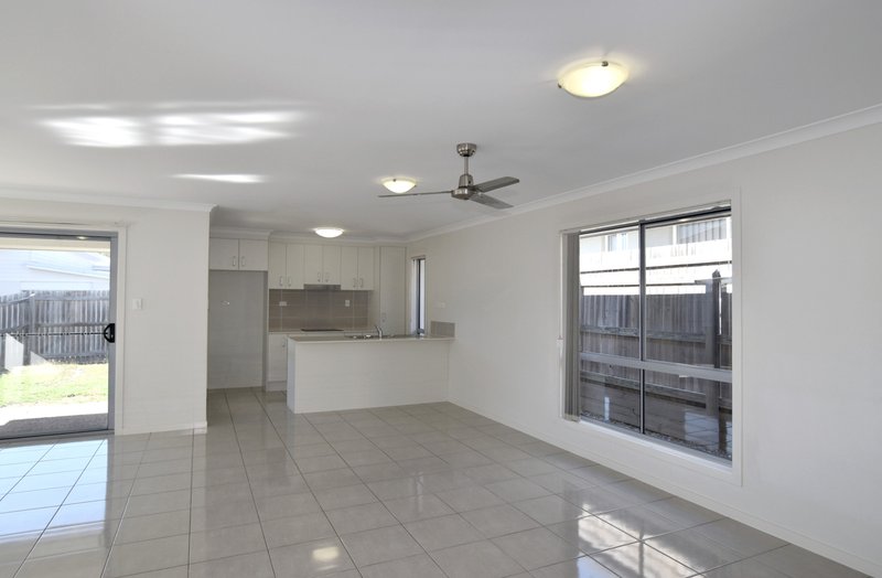 Photo - 23 Oystercatcher Road, Kirkwood QLD 4680 - Image 5