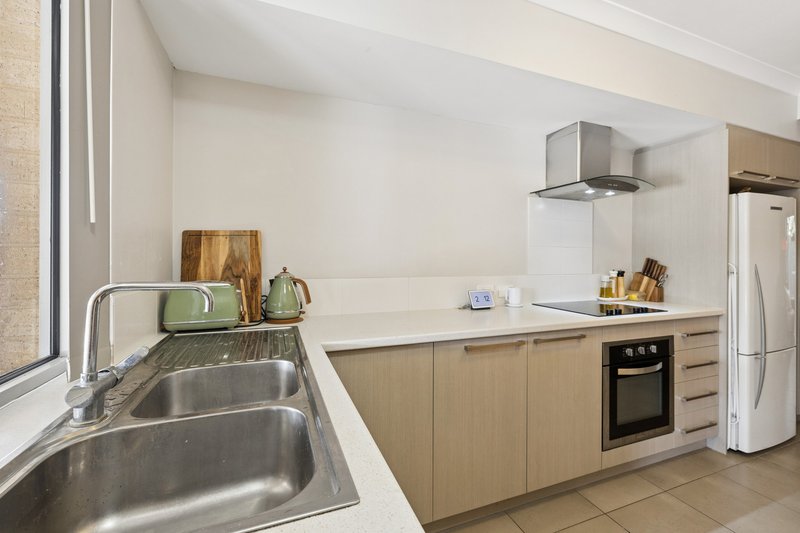 Photo - 2/3 Packham Road, Hamilton Hill WA 6163 - Image 10