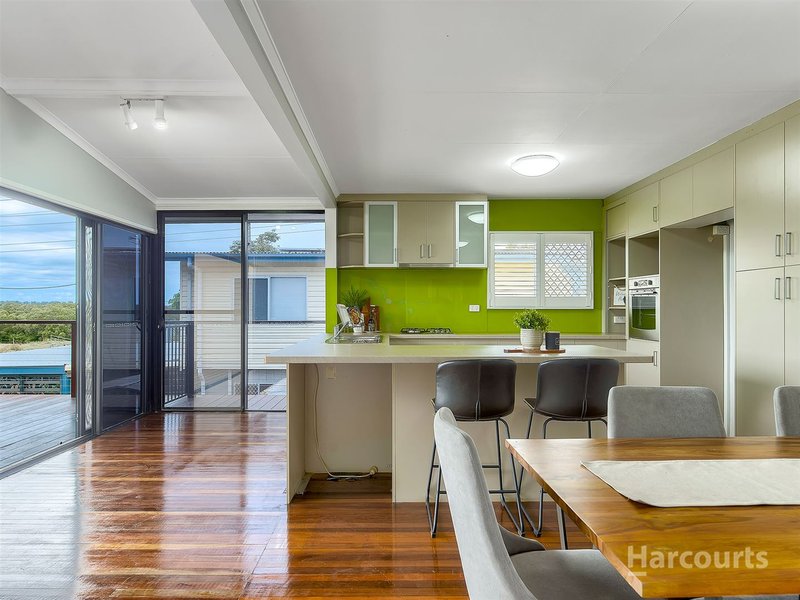 Photo - 23 Palmer Parade, Strathpine QLD 4500 - Image 5