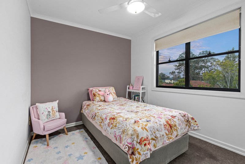 Photo - 23 Palmetto Place, Bridgeman Downs QLD 4035 - Image 17