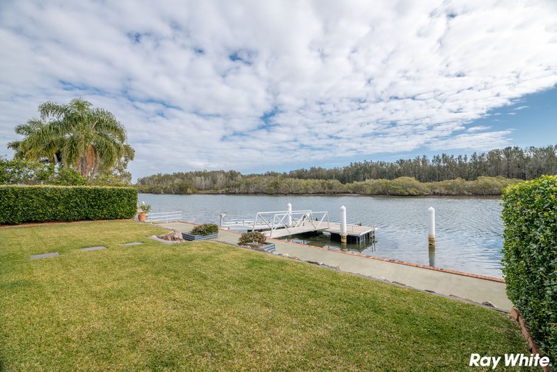 Photo - 23 Palmway Crescent, Tuncurry NSW 2428 - Image 7