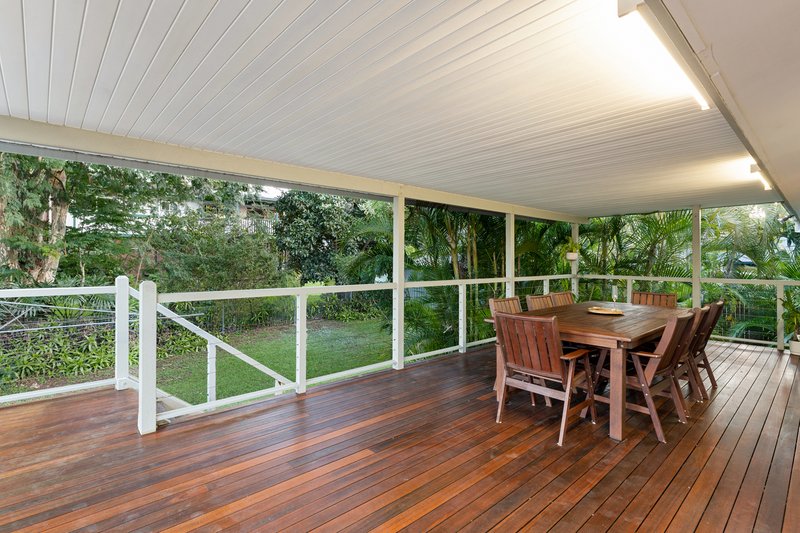 Photo - 23 Patricks Road, Arana Hills QLD 4054 - Image 5