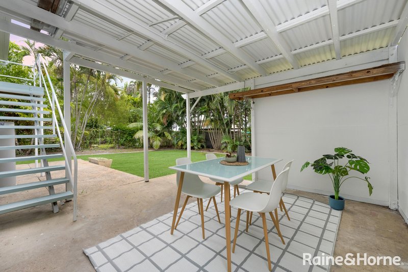 Photo - 23 Payne Street, Mount Louisa QLD 4814 - Image 10