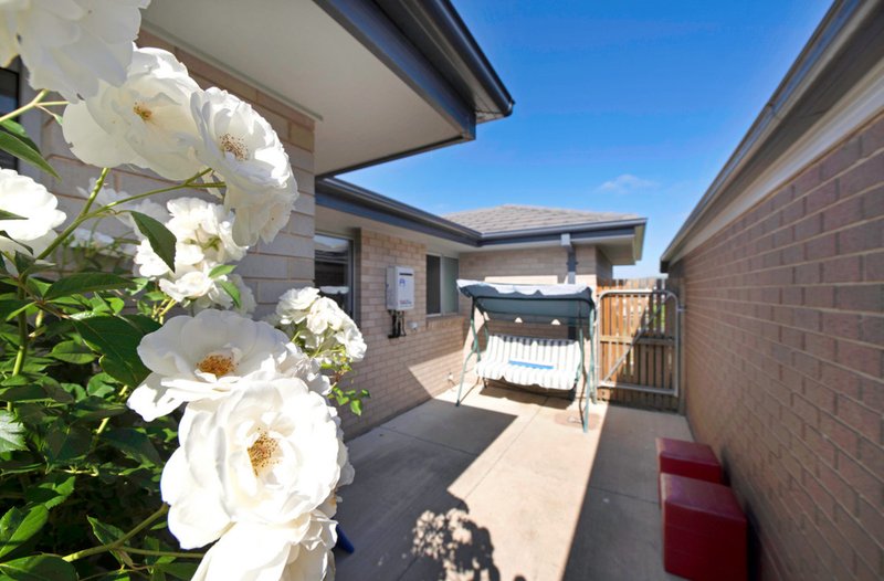 Photo - 23 Pearl Gibbs Street, Bonner ACT 2914 - Image 16