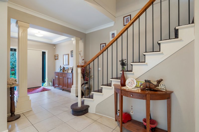 Photo - 23 Peasholm Corner, Craigieburn VIC 3064 - Image 3