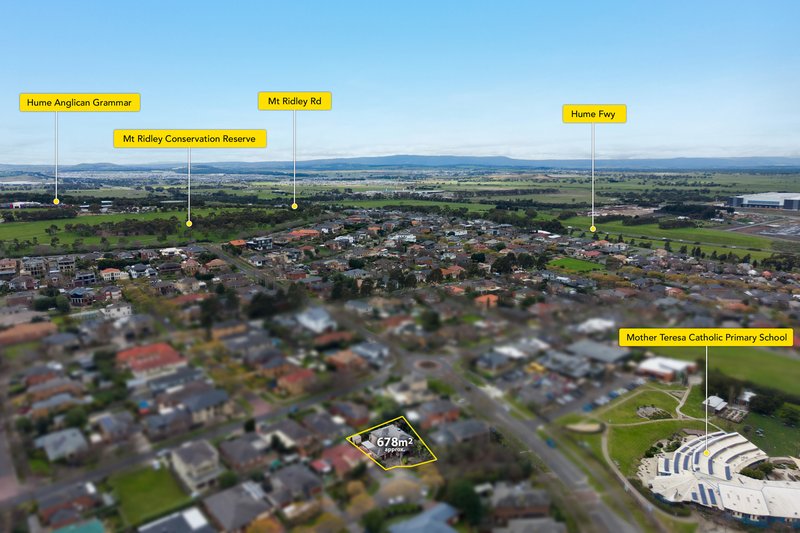 Photo - 23 Peasholm Corner, Craigieburn VIC 3064 - Image 16