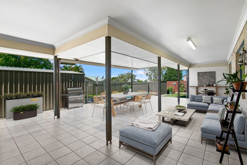 Photo - 23 Penda Street, Morayfield QLD 4506 - Image 3