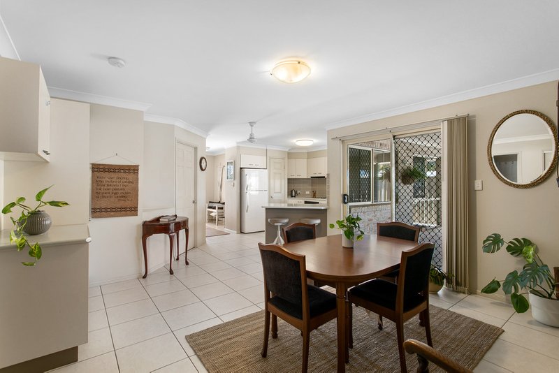 Photo - 23 Penda Street, Morayfield QLD 4506 - Image 5