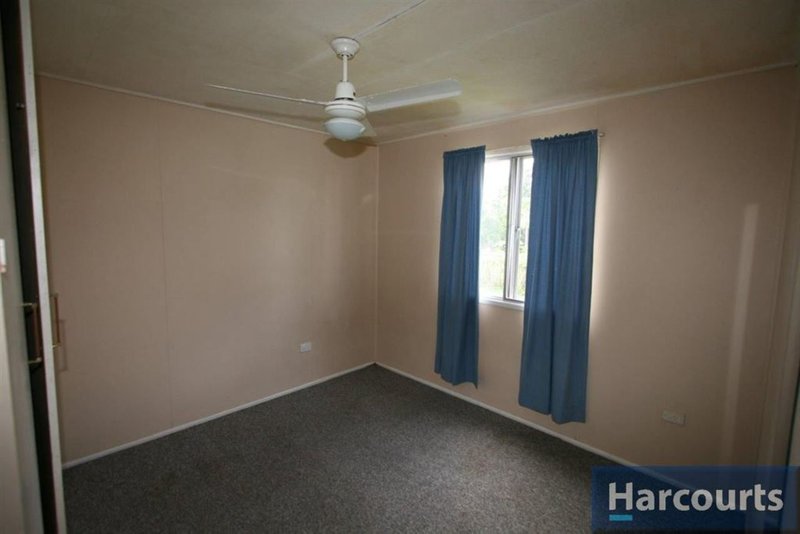 Photo - 23 Penguin St , Bongaree QLD 4507 - Image 13