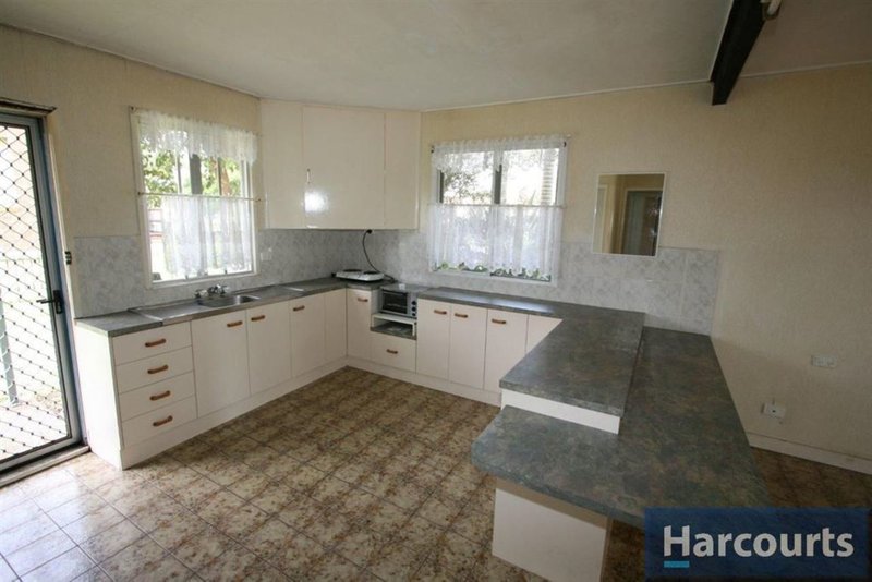 Photo - 23 Penguin St , Bongaree QLD 4507 - Image 15