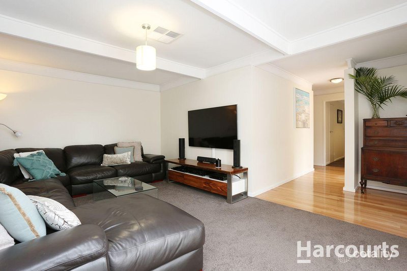 Photo - 23 Pentland Avenue, Duncraig WA 6023 - Image 8