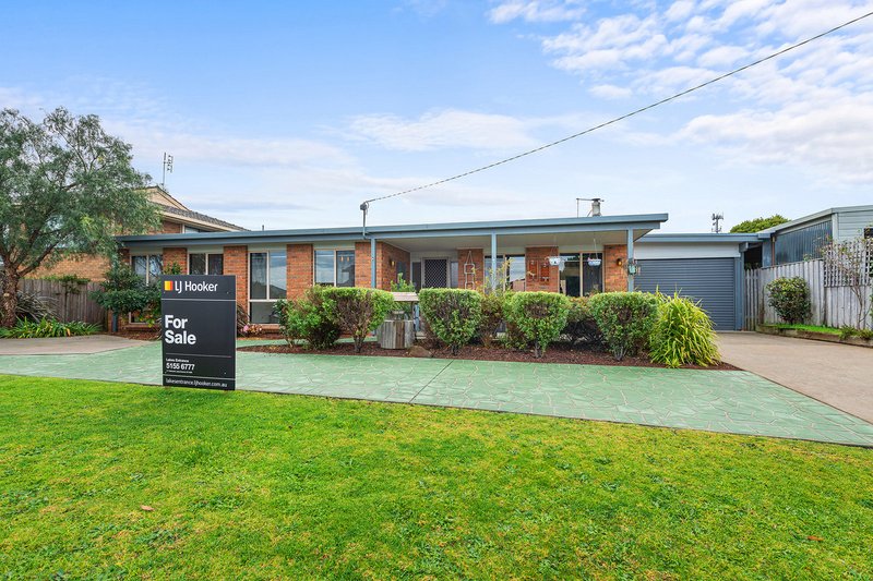 23 Periwinkle Drive, Lakes Entrance VIC 3909