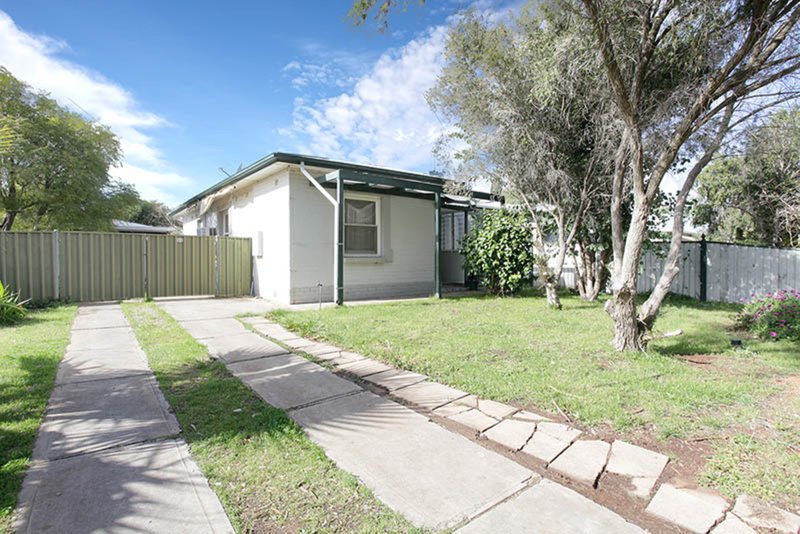 23 Pertwood Road, Elizabeth North SA 5113