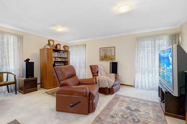 Photo - 23 Pinewood Court, Algester QLD 4115 - Image 4