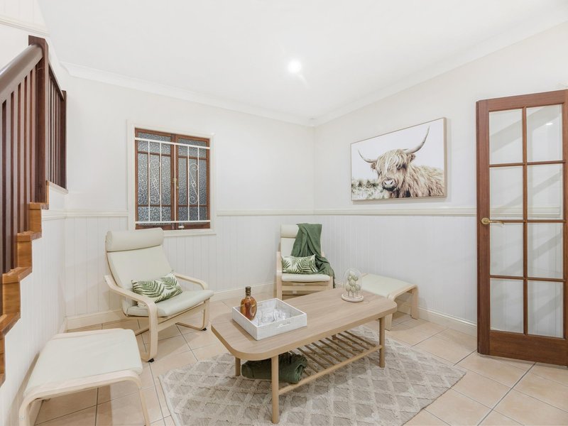 Photo - 23 Premier Street, Oxley QLD 4075 - Image 7