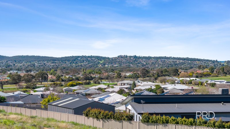 Photo - 23 Preston Crescent, Lloyd NSW 2650 - Image 15