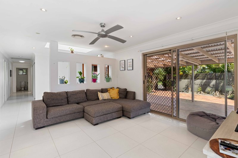 Photo - 23 Pretella Street, Wurtulla QLD 4575 - Image 4