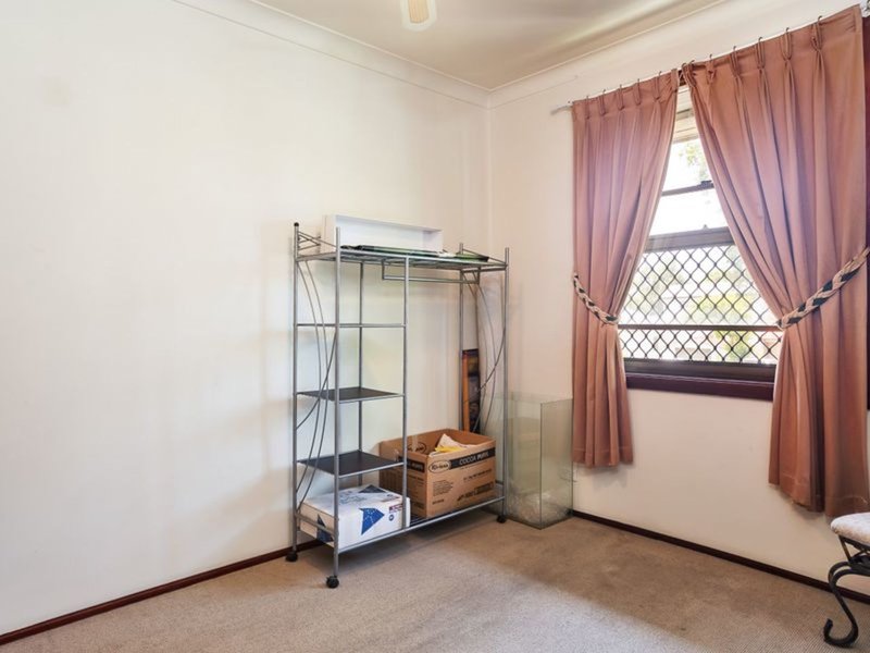 Photo - 23 Queens Avenue, Cardiff NSW 2285 - Image 7