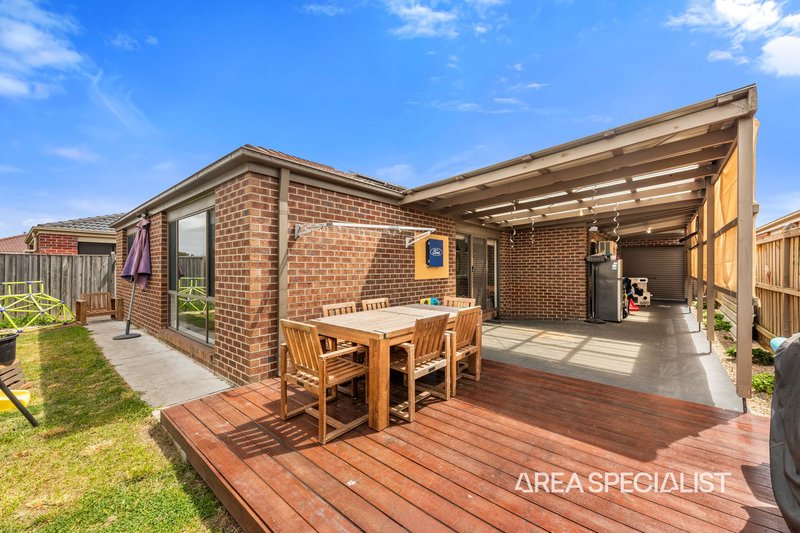 Photo - 23 Ramel Way, Pakenham VIC 3810 - Image 7