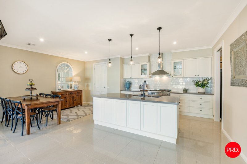 Photo - 23 Rathlin Avenue, Junortoun VIC 3551 - Image 10