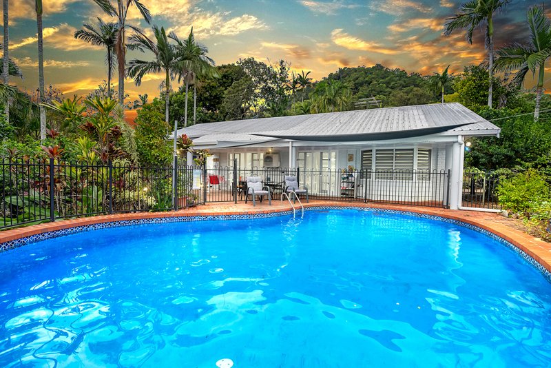 Photo - 23 Redman Street, Trinity Beach QLD 4879 - Image 2