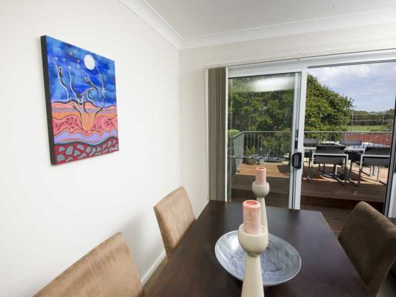 Photo - 23 Regatta Avenue, Forster NSW 2428 - Image 5