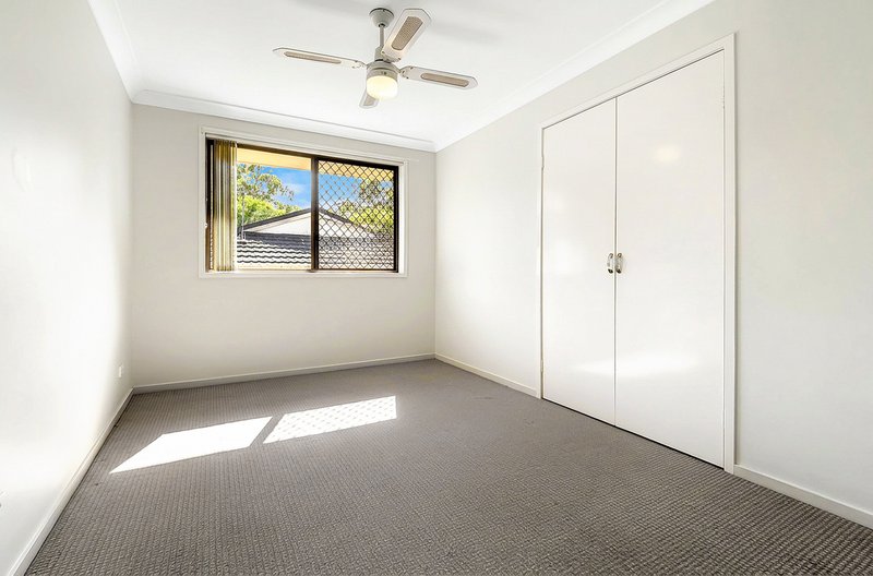 Photo - 2/3 Regency Place, Mudgeeraba QLD 4213 - Image 3