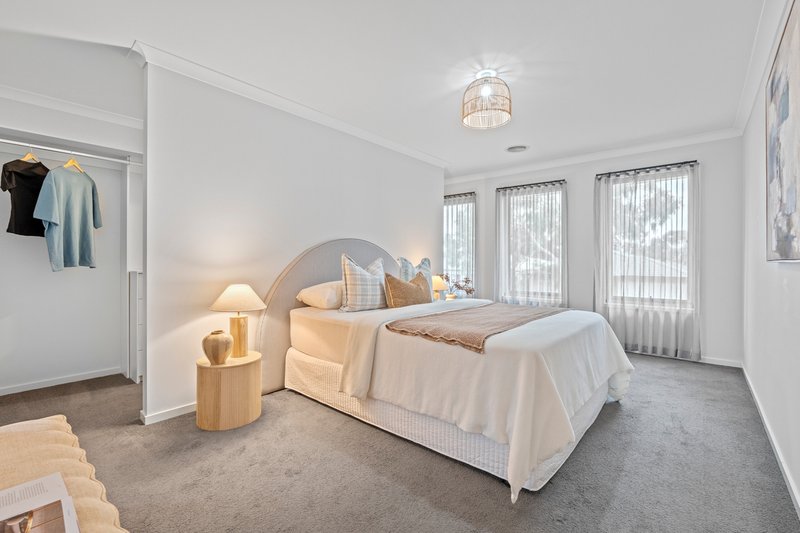 Photo - 23 Renaissance Boulevard, Mernda VIC 3754 - Image 13