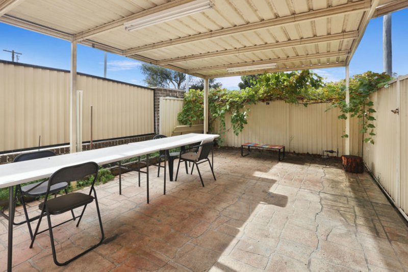 Photo - 23 Renfrew Street, Guildford NSW 2161 - Image 8