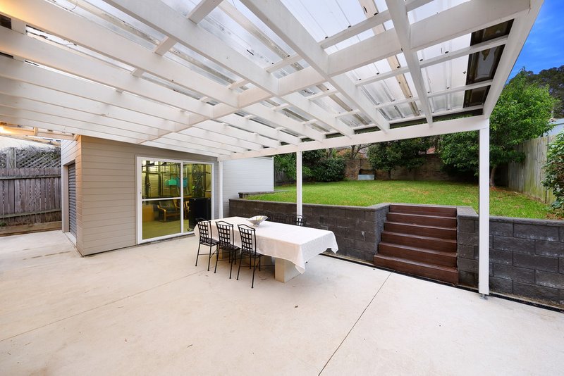 Photo - 23 Renown Avenue, Oatley NSW 2223 - Image 5