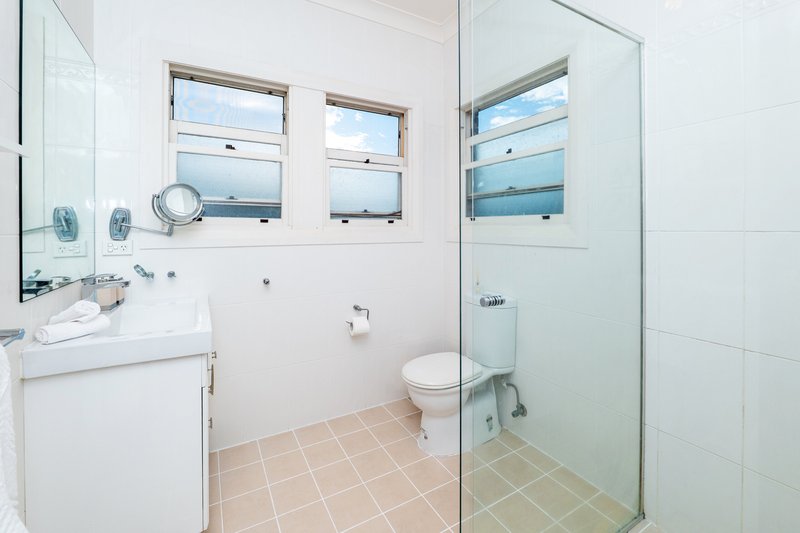 Photo - 23 Renown Street, Canada Bay NSW 2046 - Image 8