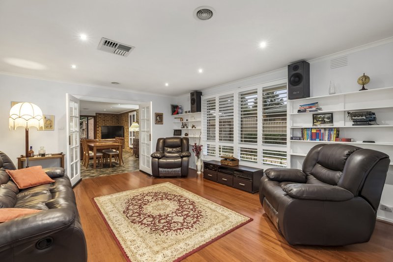 Photo - 23 Renwick Road, Ferntree Gully VIC 3156 - Image 3