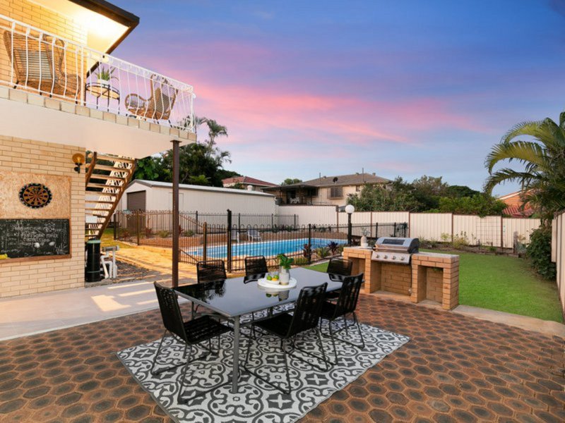 Photo - 23 Riesling Street, Carseldine QLD 4034 - Image 3