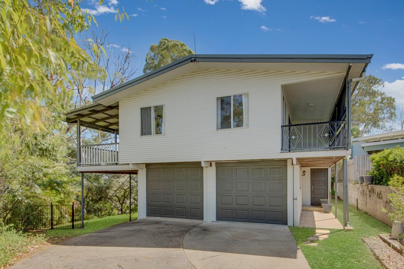 Photo - 23 Rigby Crescent, West Gladstone QLD 4680 - Image 2