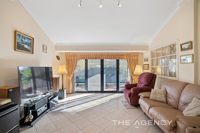 Photo - 23 Riverdale Road, Helena Valley WA 6056 - Image 7