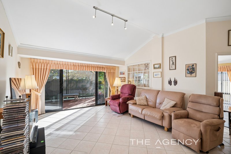 Photo - 23 Riverdale Road, Helena Valley WA 6056 - Image 8