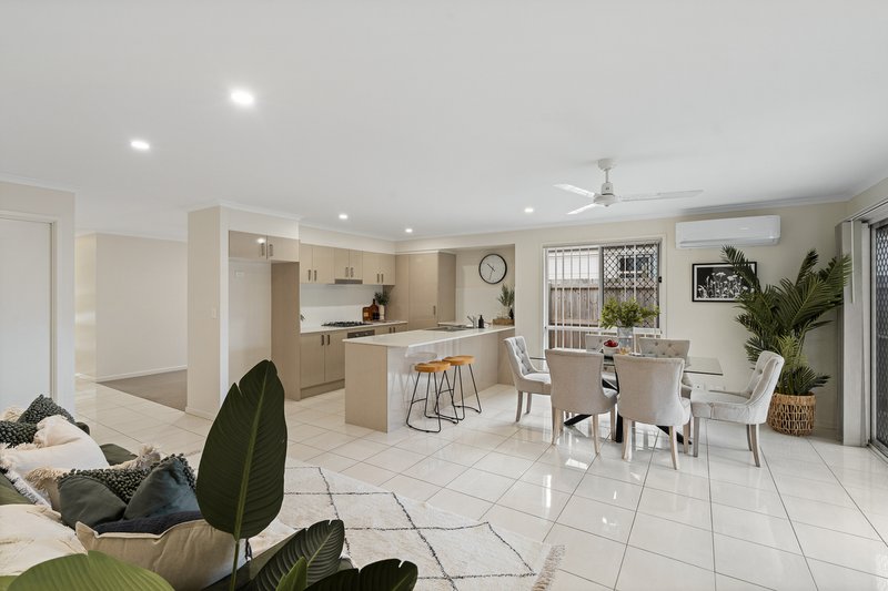 Photo - 23 Rivermint Street, Griffin QLD 4503 - Image 2