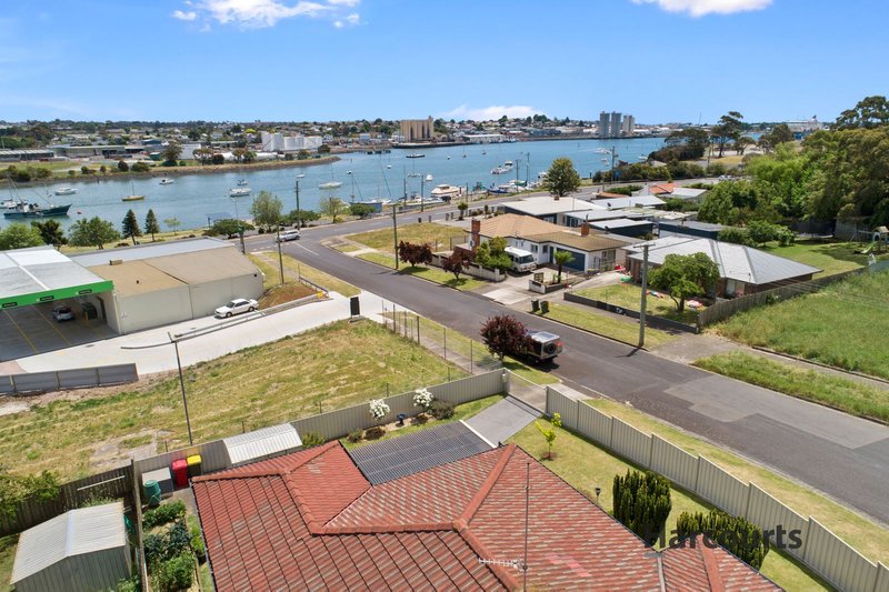 Photo - 23 Riverview Avenue, East Devonport TAS 7310 - Image 20