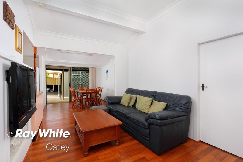 Photo - 23 Roberts Avenue, Mortdale NSW 2223 - Image 4