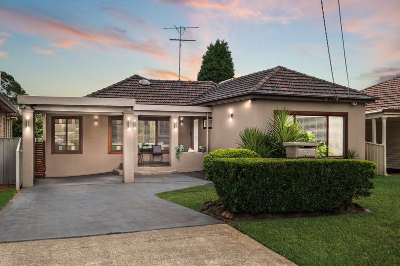 23 Roseview Avenue, Roselands NSW 2196