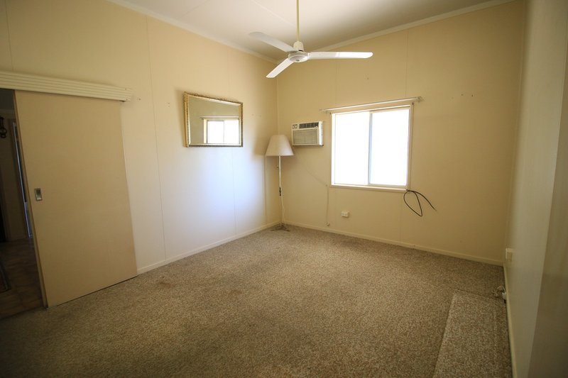 Photo - 23 Rossiter Street, Ayr QLD 4807 - Image 5