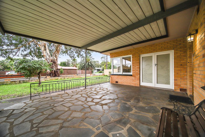 Photo - 23 Rostrevor Avenue, Rostrevor SA 5073 - Image 3