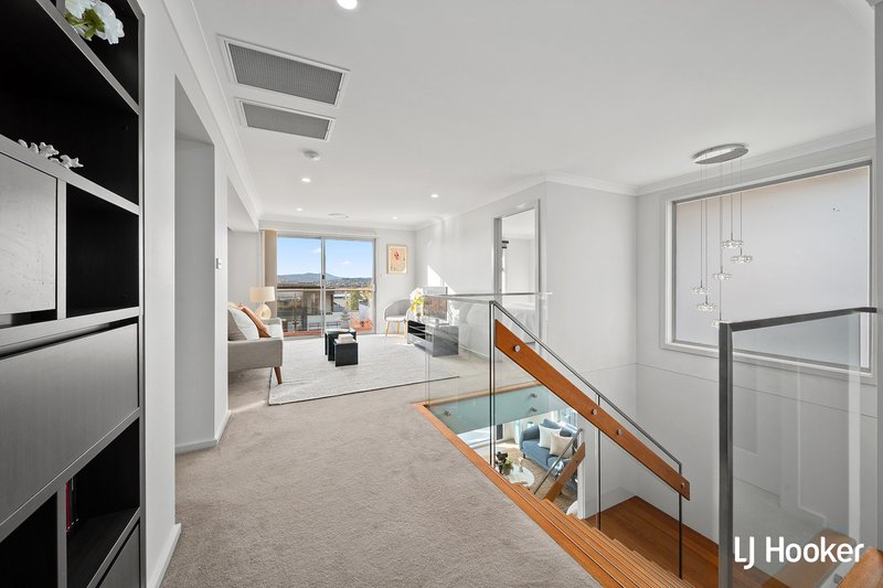 Photo - 23 Rouseabout Street, Lawson ACT 2617 - Image 14